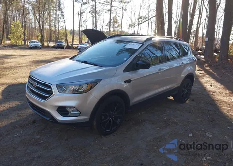 2017 Ford Escape Se из США, поврежденный, VIN 1FMCU0GD5HUA35983
